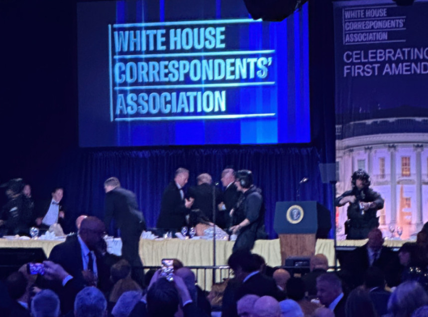 Pucnjava u Vašingtonu, Tramp evakuisan