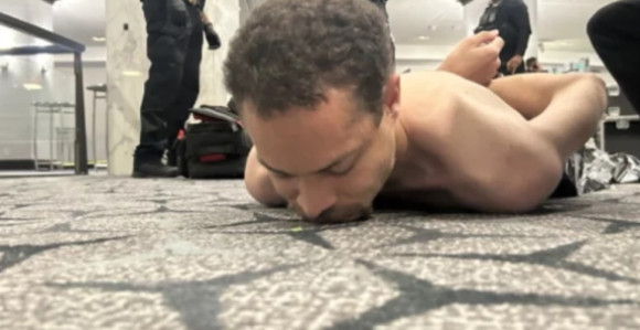 Ovo je napadač (31) koji je pucao na Trampovoj večeri