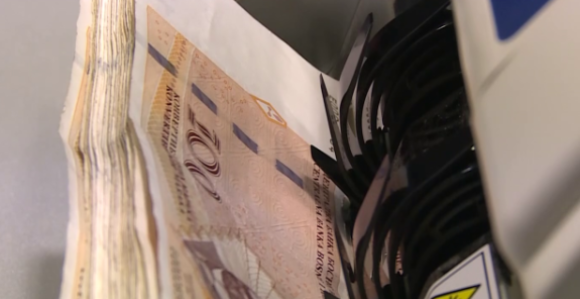 Republika Srpska mora vratiti 600 miliona KM duga, već sutra