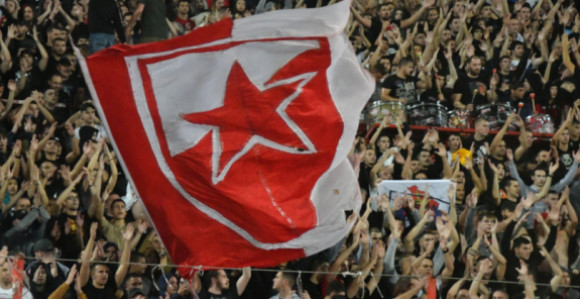 Navijači i fudbaleri Zvezde proslavili duplu krunu