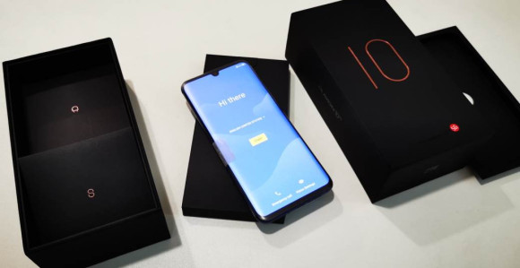 "Gugl" kreće u prodaju telefona sa "5G" mrežom