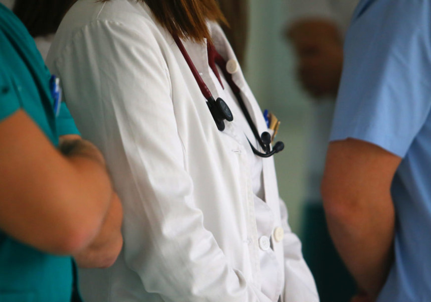 Ovo je 6 znakova zbog kojih trebate posjetiti urologa