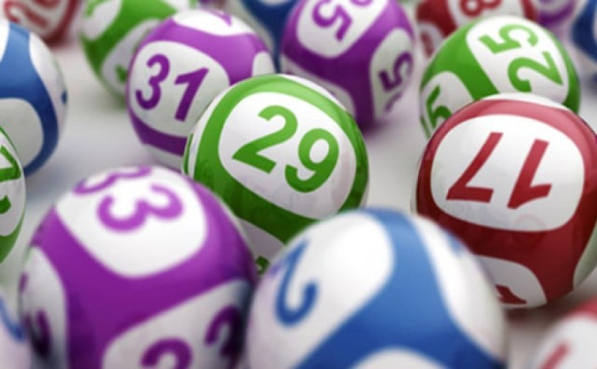 Igrala istu kombinaciju 30 godina i konačno dobila premiju