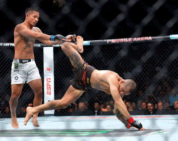 Uznemirujući snimak - lom ruke u borbi za UFC titulu